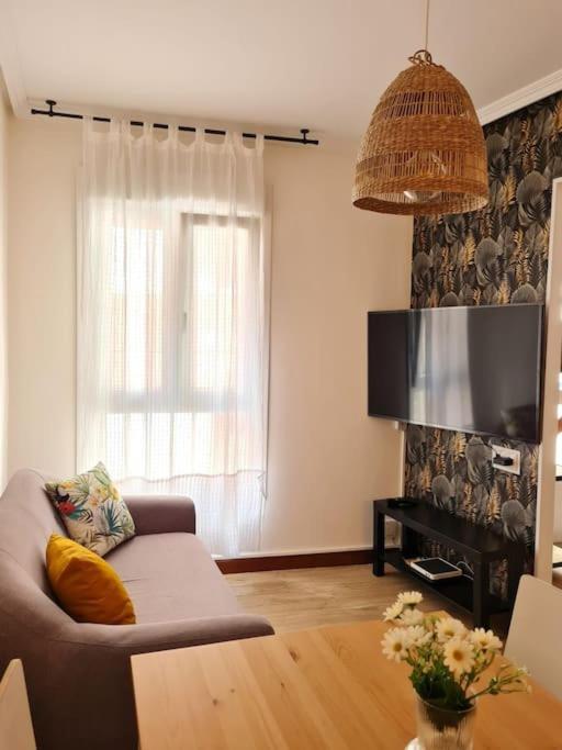 La Casita Verde. Metro Cerca Del Casco Viejo Bilbau Exterior foto